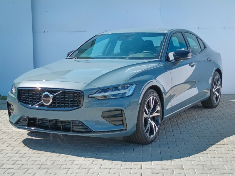 Volvo S60 PLUS DARK