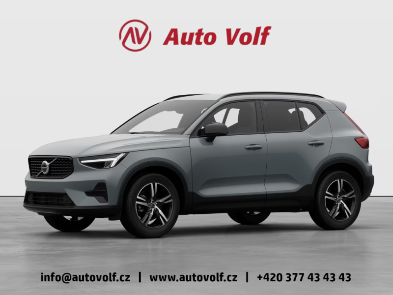 Volvo XC40 PLUS DARK