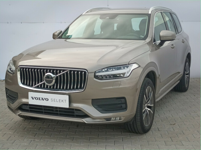 Volvo XC90 Momentum PRO