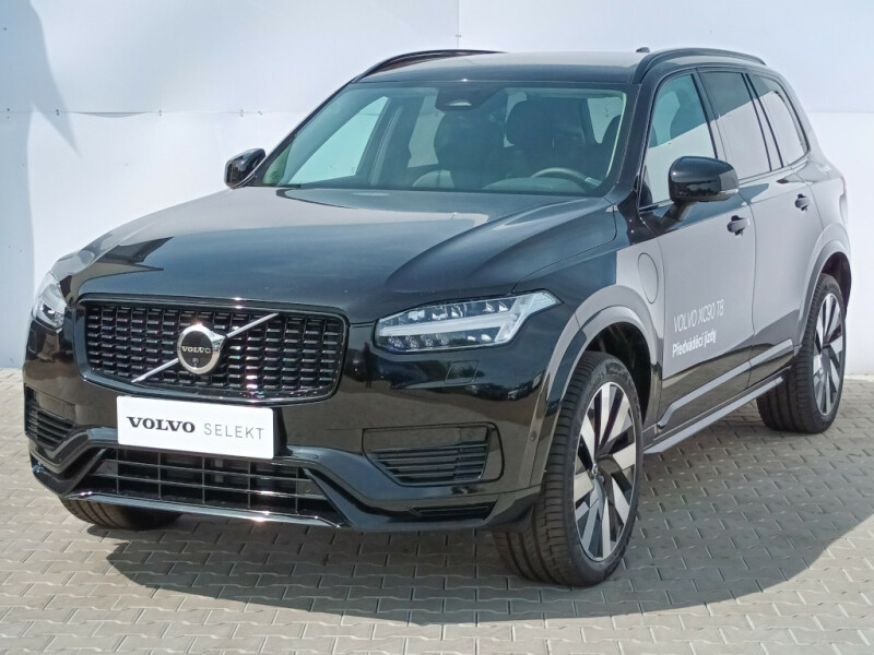 Volvo XC90 PLUS DARK