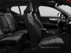 Volvo XC40 PLUS DARK