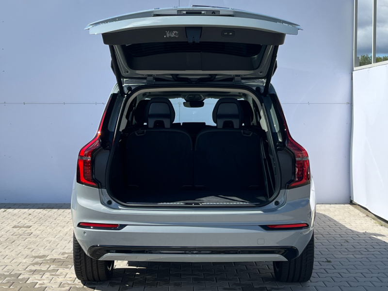 Volvo XC90 PLUS DARK