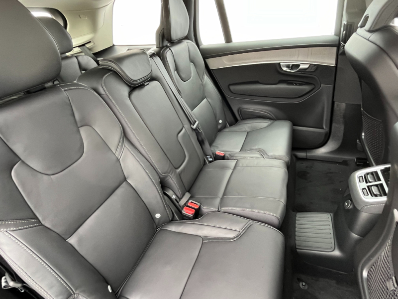 Volvo XC90 PLUS DARK