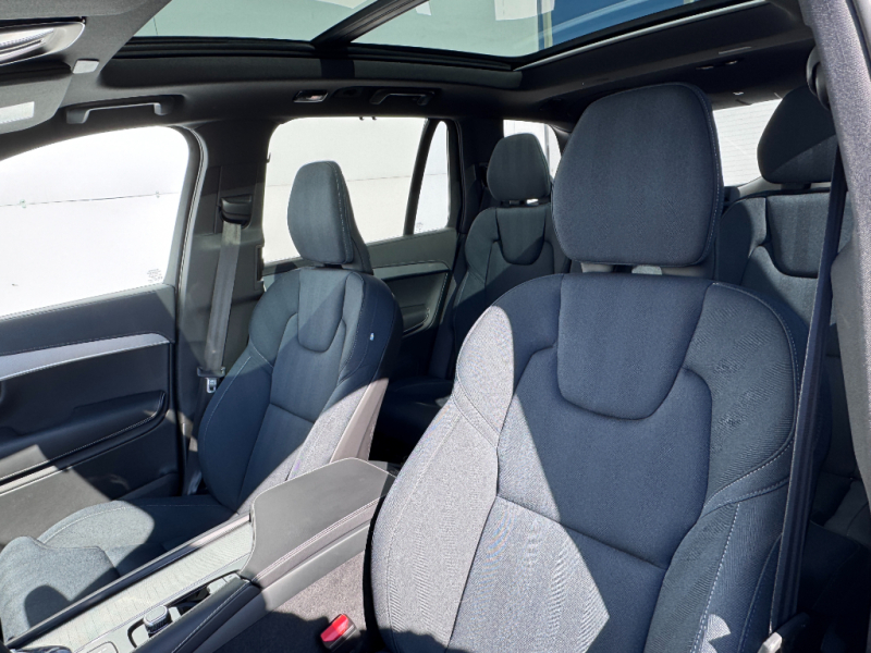 Volvo XC90 Plus Bright