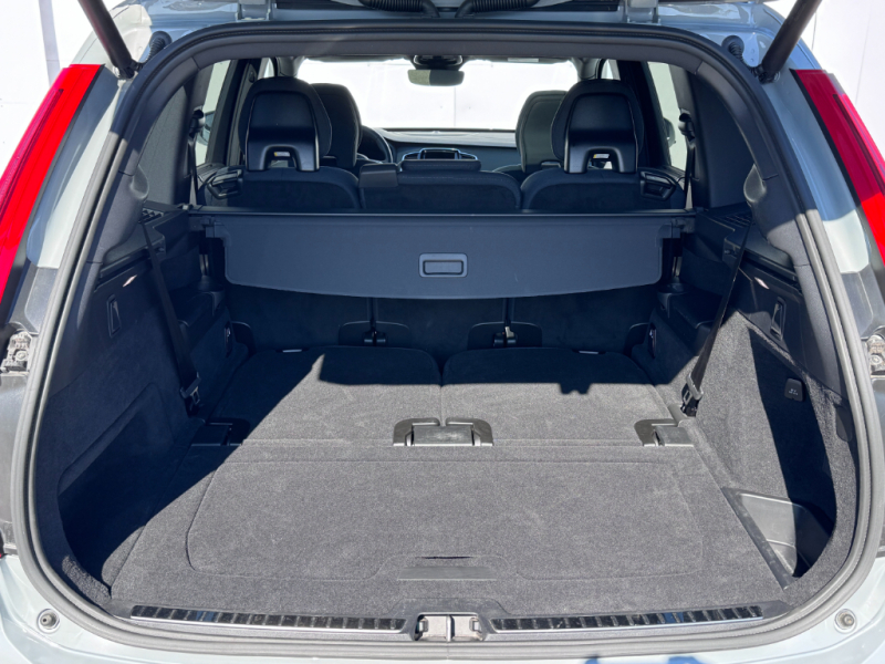 Volvo XC90 Plus Bright