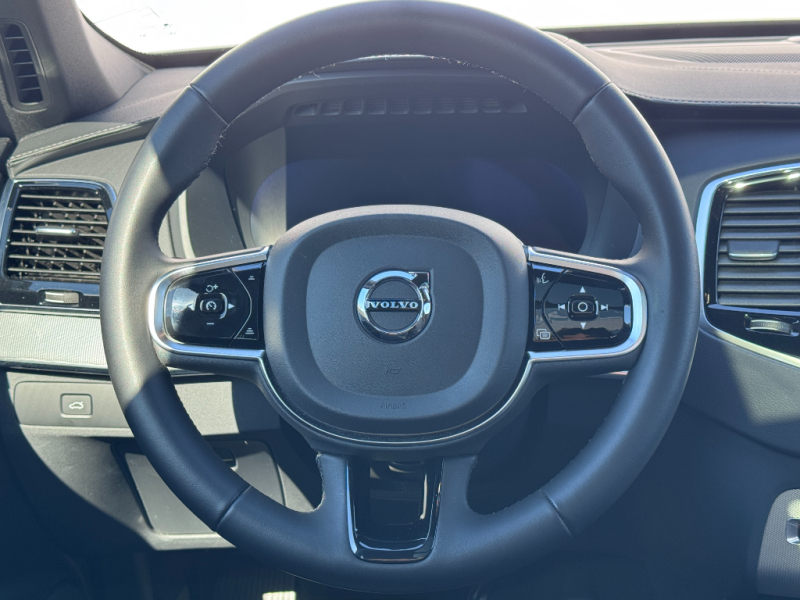 Volvo XC90 Plus Bright