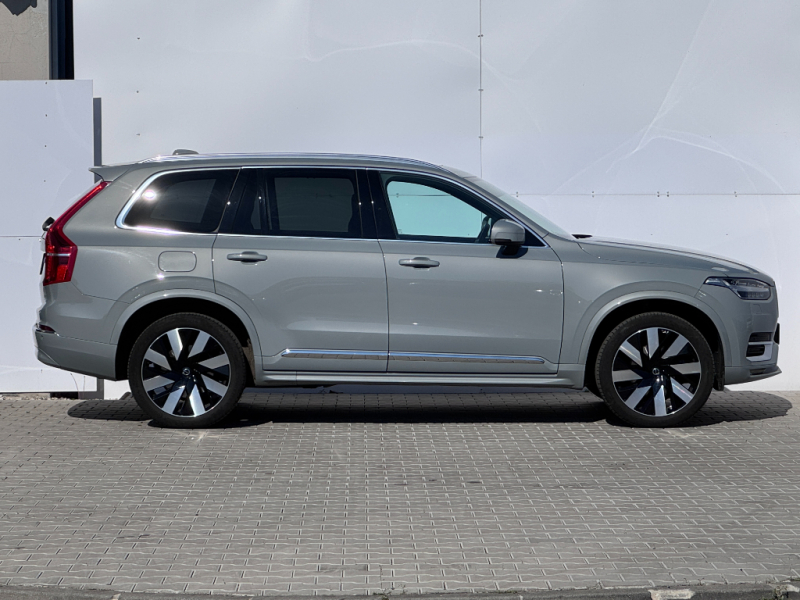 Volvo XC90 Plus Bright