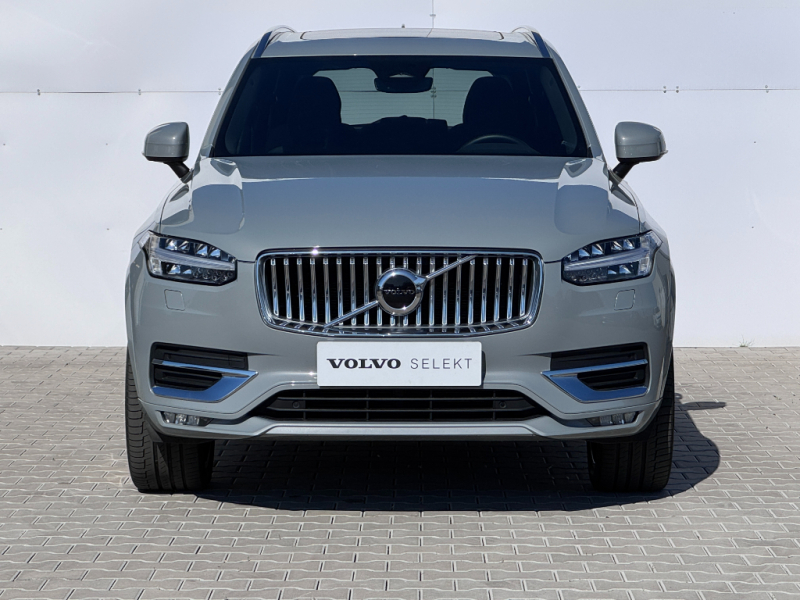Volvo XC90 Plus Bright
