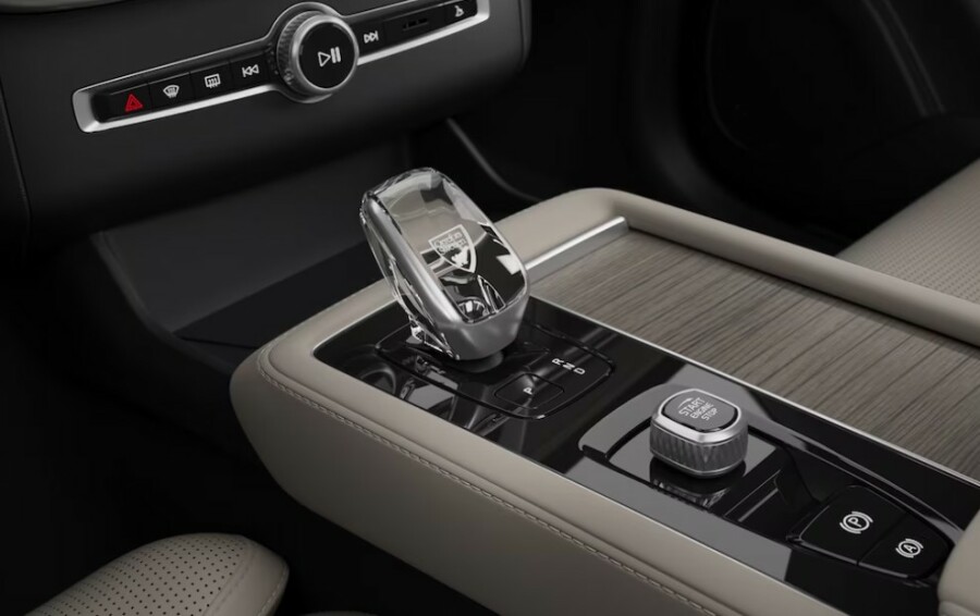 Volvo XC90 PLUS BRIGHT